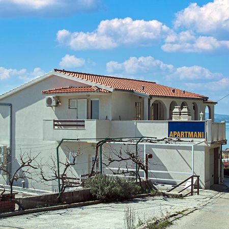Apartments With A Parking Space Pisak, Omis - 5975 Εξωτερικό φωτογραφία