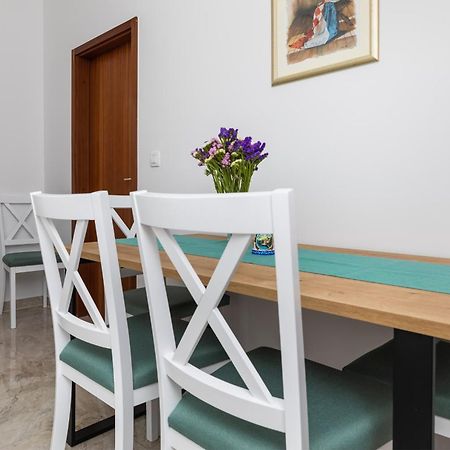 Apartments With A Parking Space Pisak, Omis - 5975 Εξωτερικό φωτογραφία