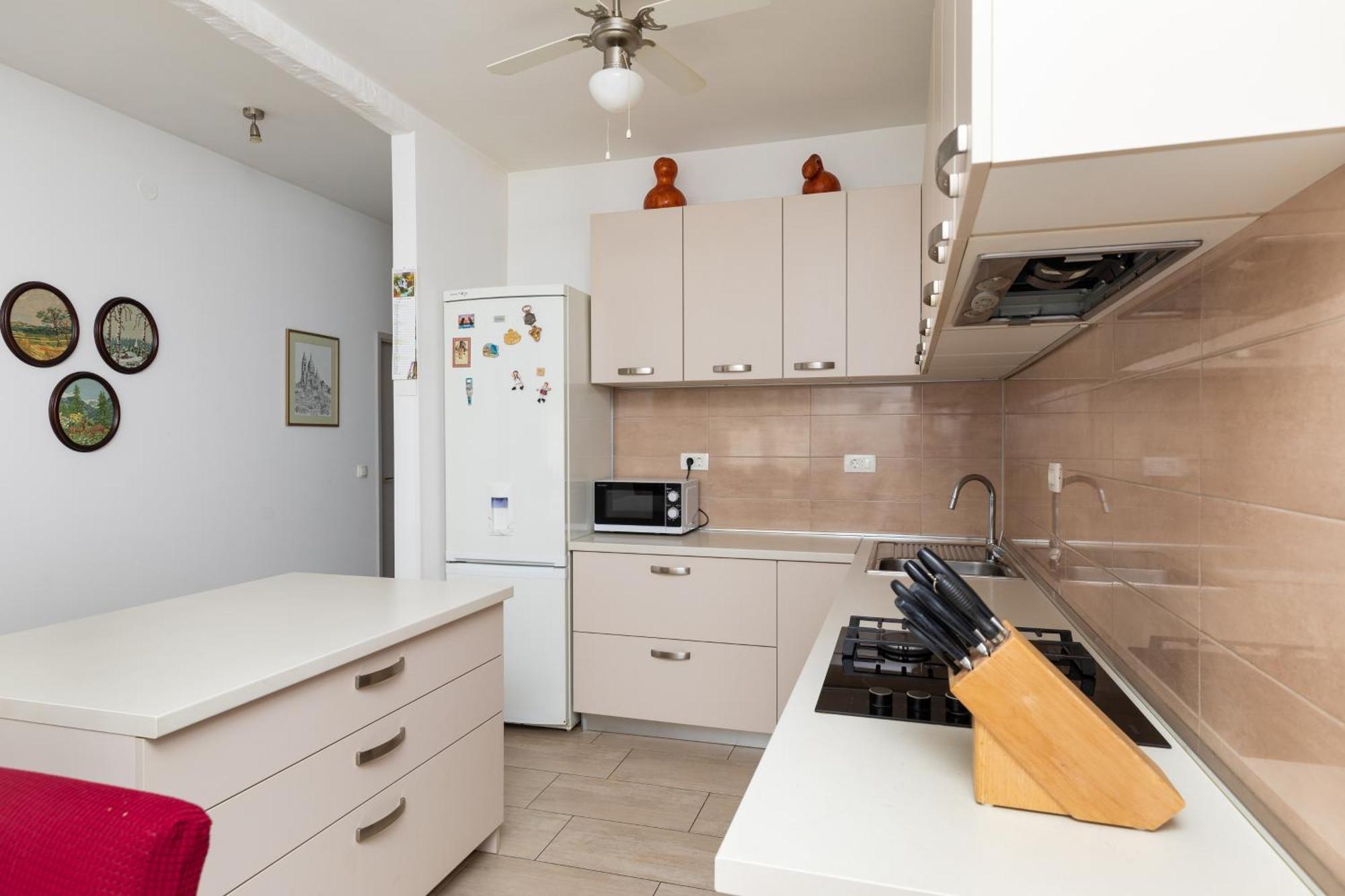 Apartments With A Parking Space Pisak, Omis - 5975 Εξωτερικό φωτογραφία