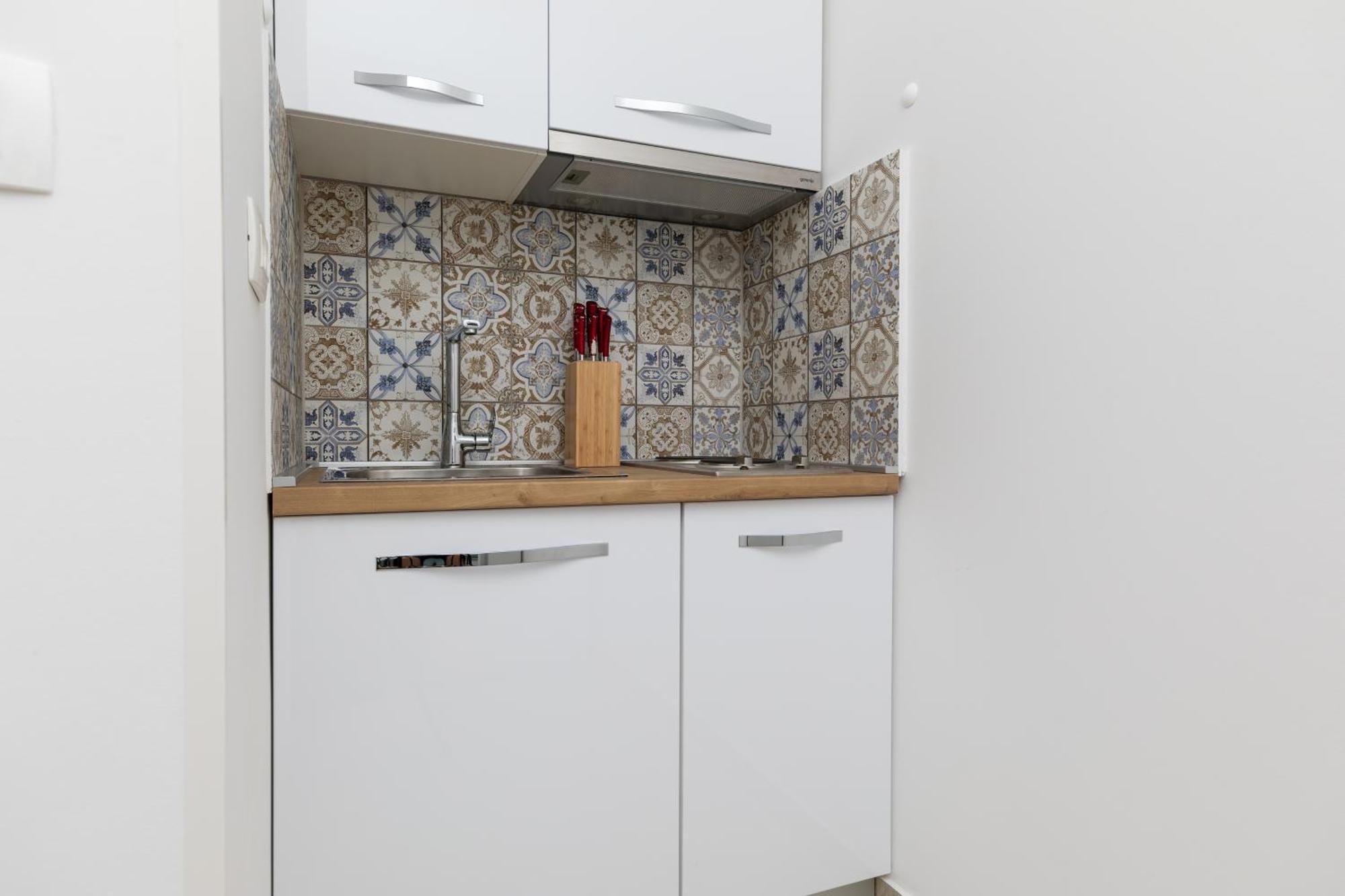 Apartments With A Parking Space Pisak, Omis - 5975 Εξωτερικό φωτογραφία